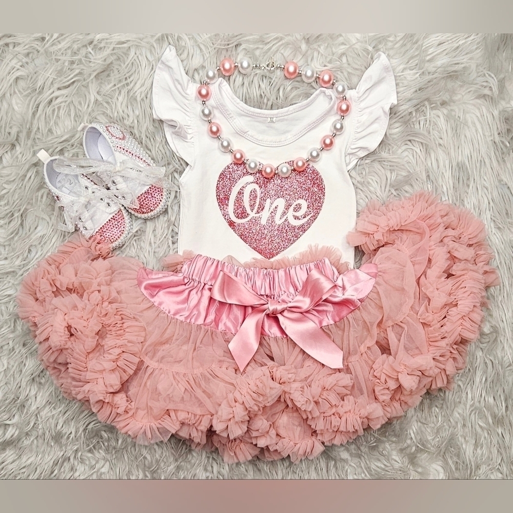 Baby Girl First Birthday Outfit Vintage Pettiskirt chunky necklace - Picture 1 of 12